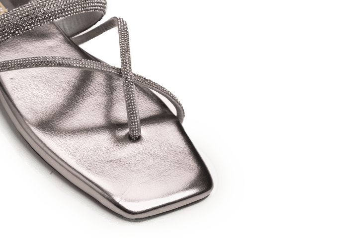 OPIA 9896 GREY_OPIA FLATS