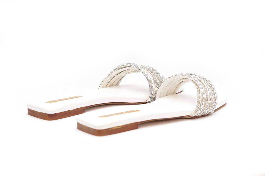 OPIA 9905 WHT_OPIA FLATS