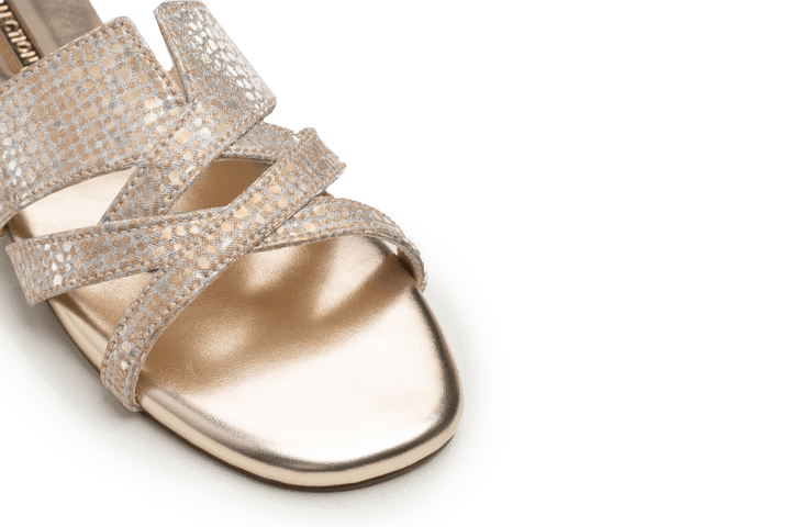 OPIA 9936 GOLD_OPIA FLATS