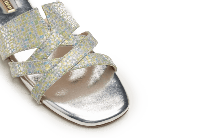 OPIA 9936 SILVER_OPIA FLATS